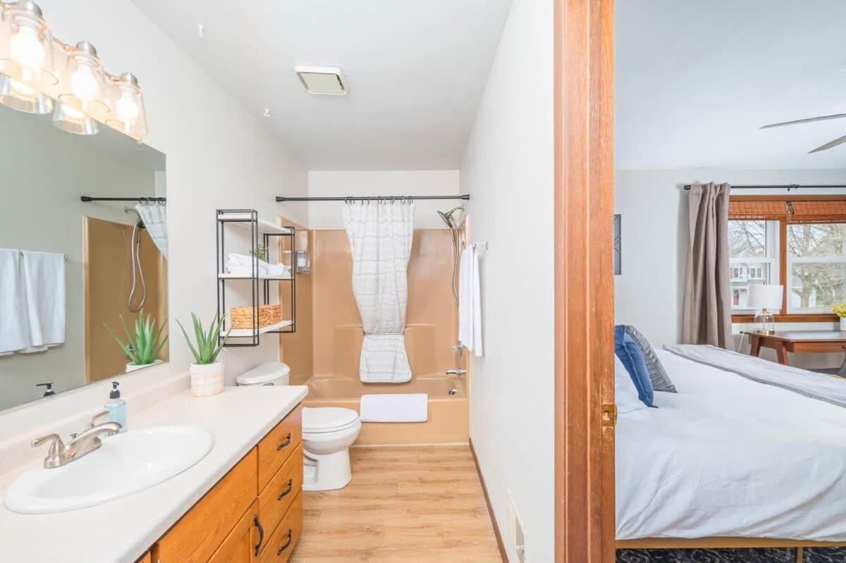 Relax On Ridgeview- 3 Bedroom Appleton Εξωτερικό φωτογραφία